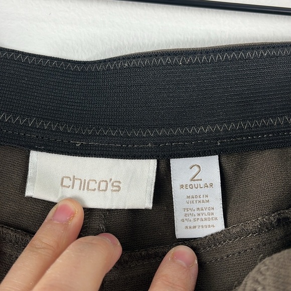 Chicos Straight Leg Brown Stretch Button Zip Pants Womens Size L/12 Classic - Picture 3 of 14